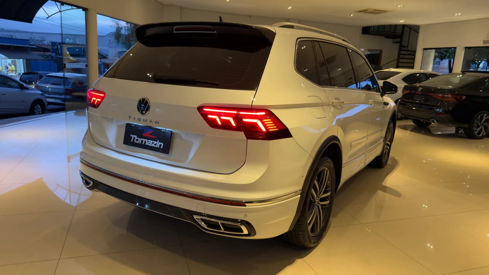Volkswagen Tiguan Allspace RL - Foto 6