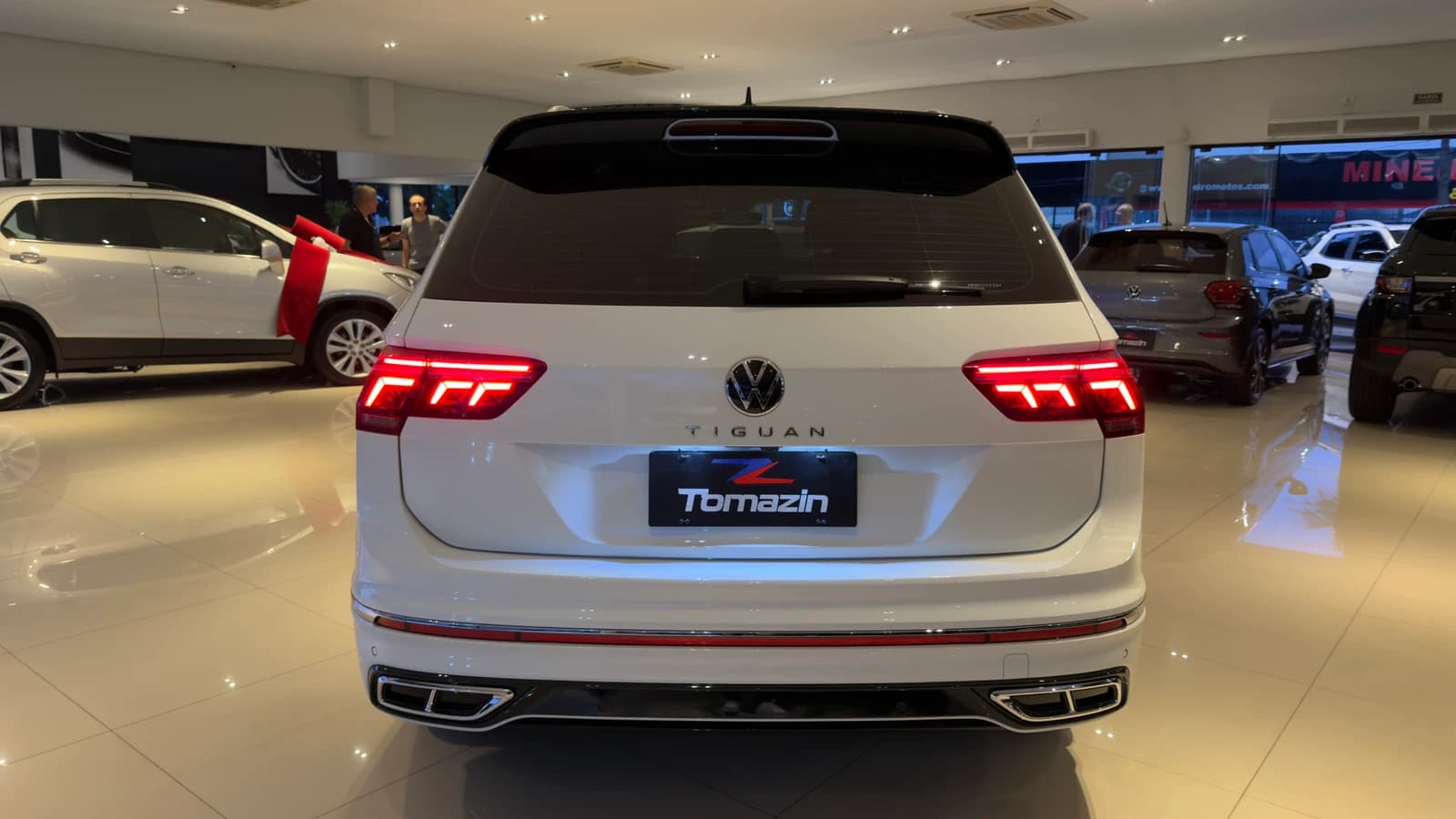 Volkswagen Tiguan Allspace RL - Foto 7