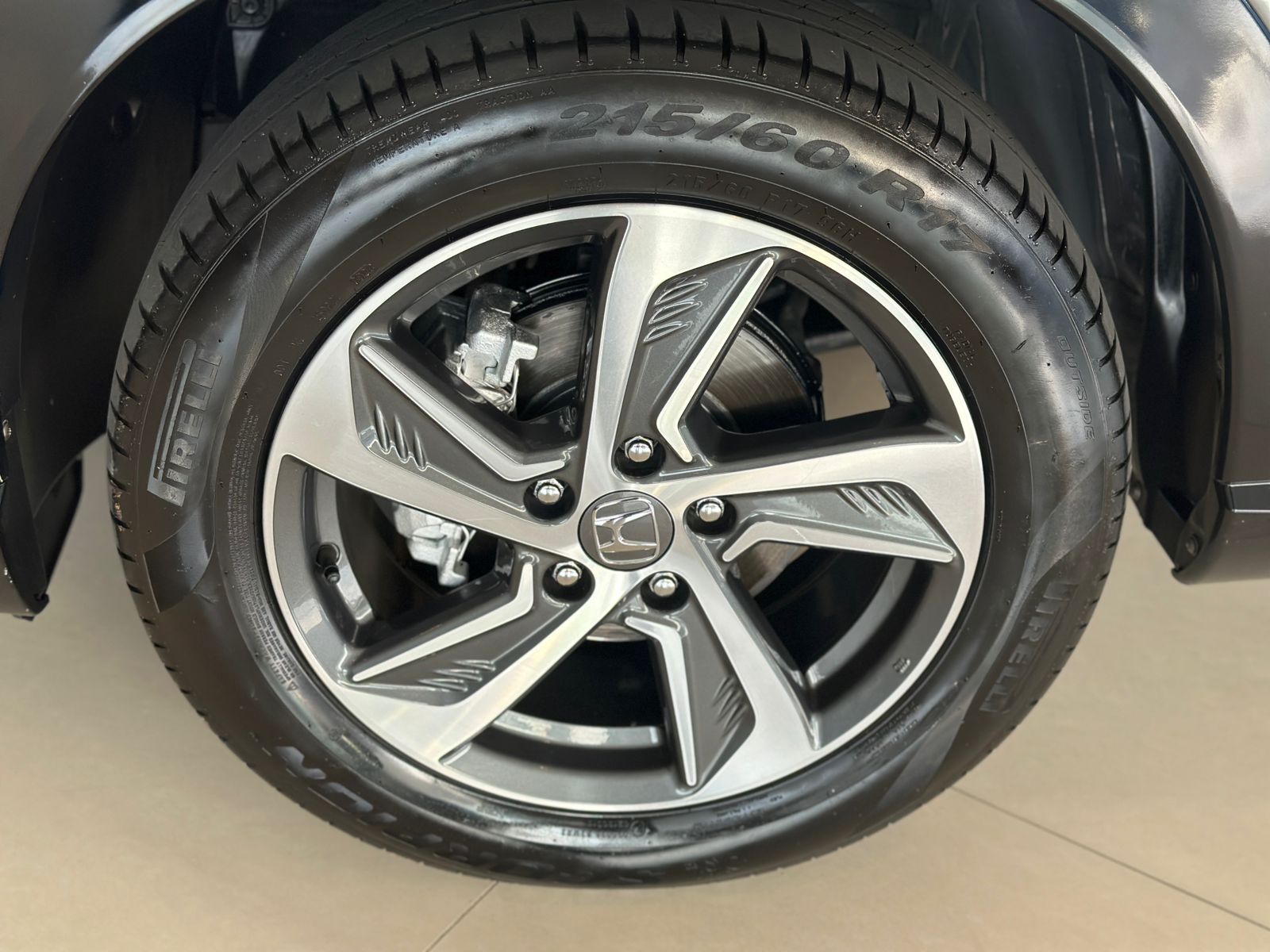 HONDA HRV TURBO TOURING 13