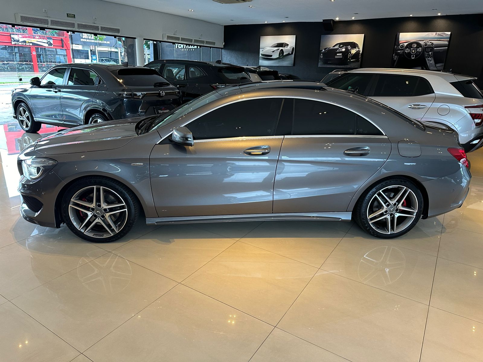 MERCEDES-BENZ CLA 250 7