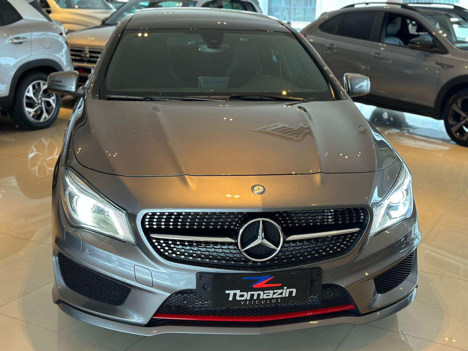 MERCEDES-BENZ CLA 250 8