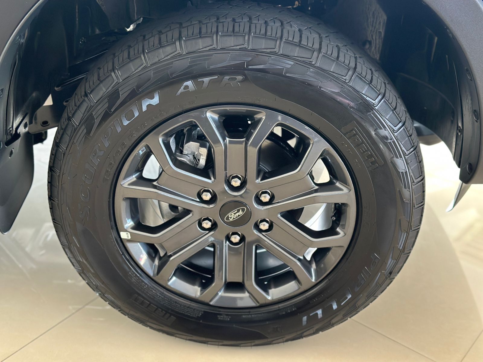 FORD RANGER XLS BLACK 13