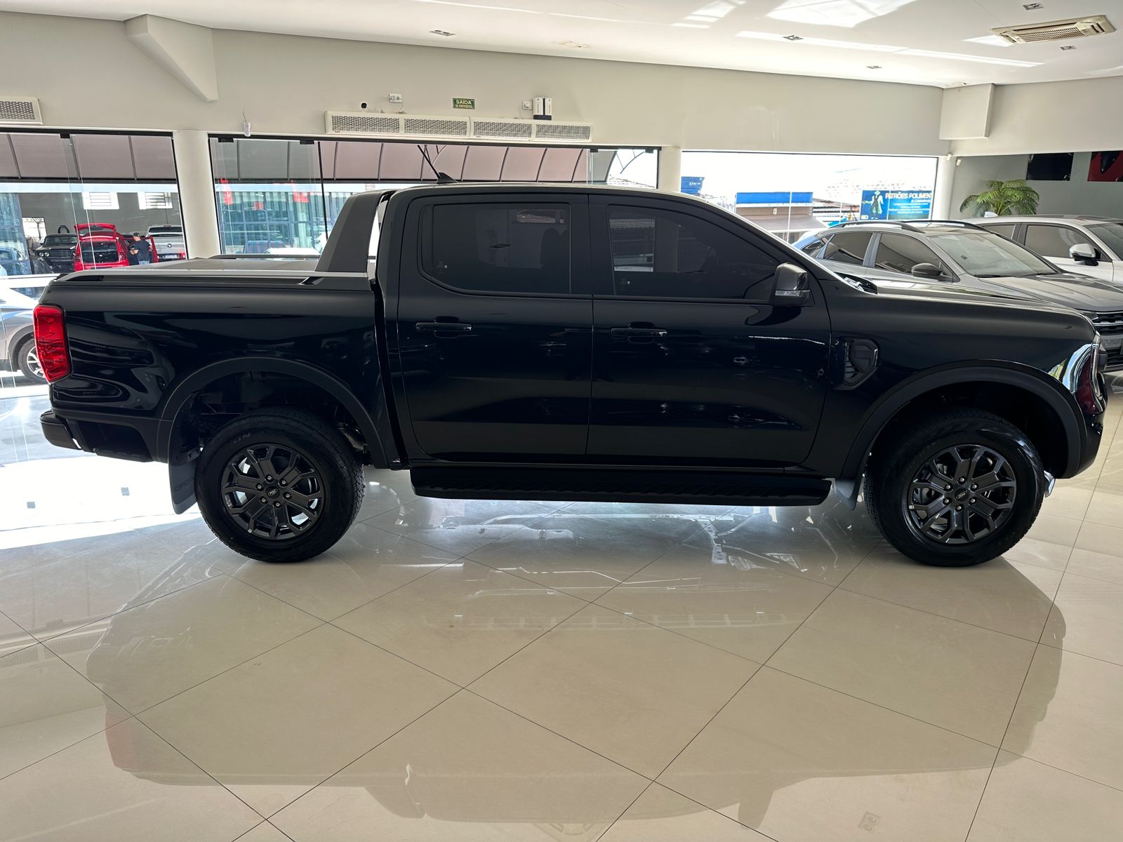 FORD RANGER XLS BLACK 7