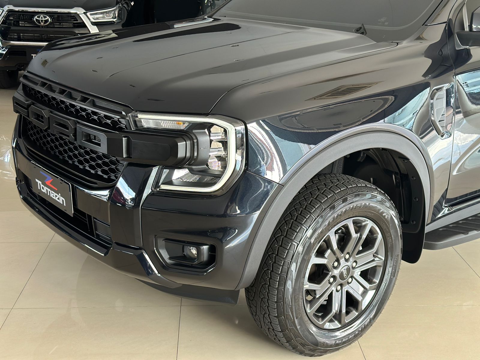 FORD RANGER XLS BLACK 8