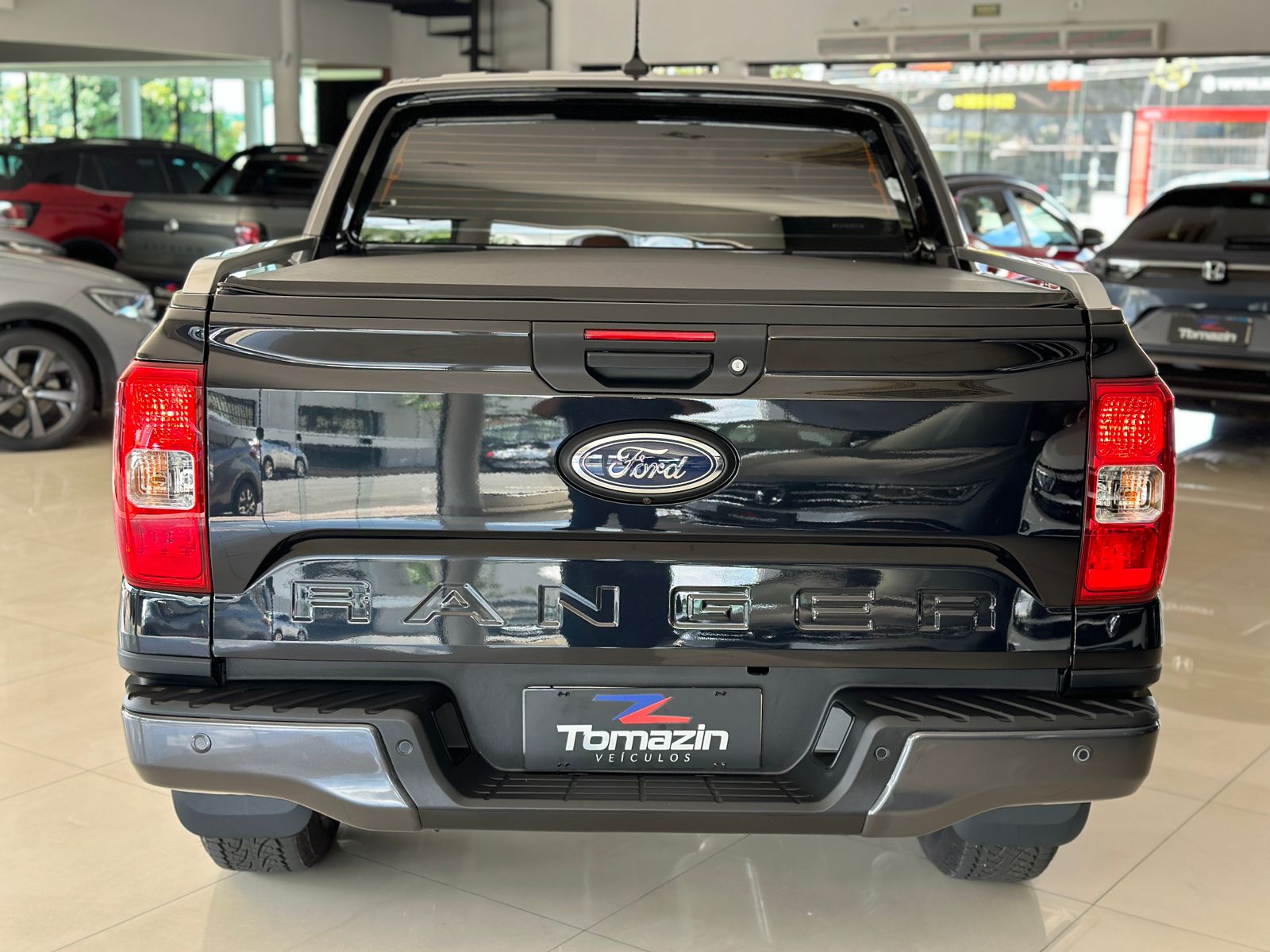 FORD RANGER XLS BLACK 9