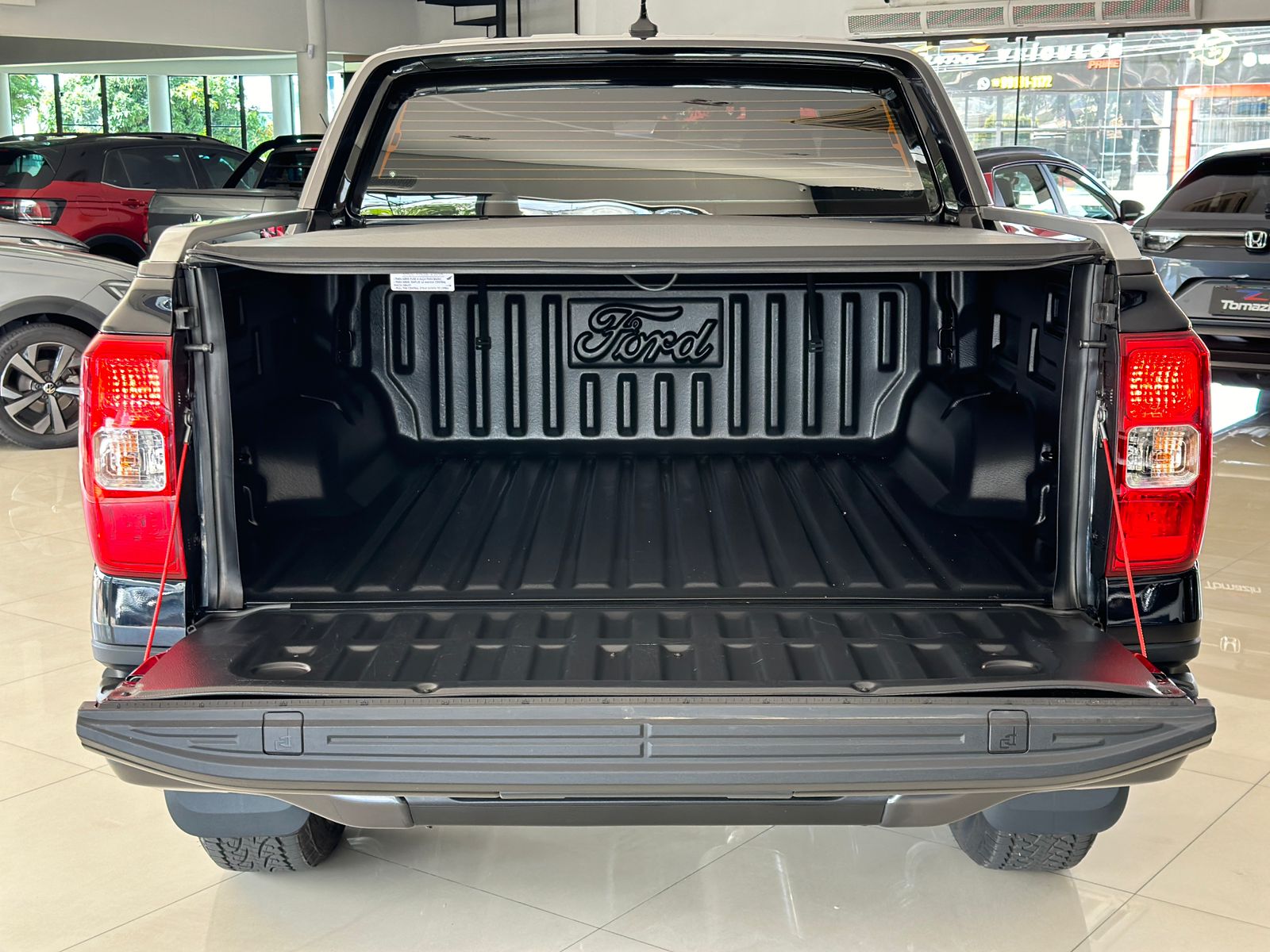 FORD RANGER XLS BLACK 10